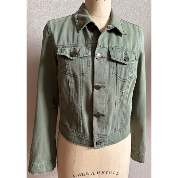 Free People Women's Green Distressed Jean‎ Jacket sz 6 EUC Soft Cotton - Picture 1 of 8